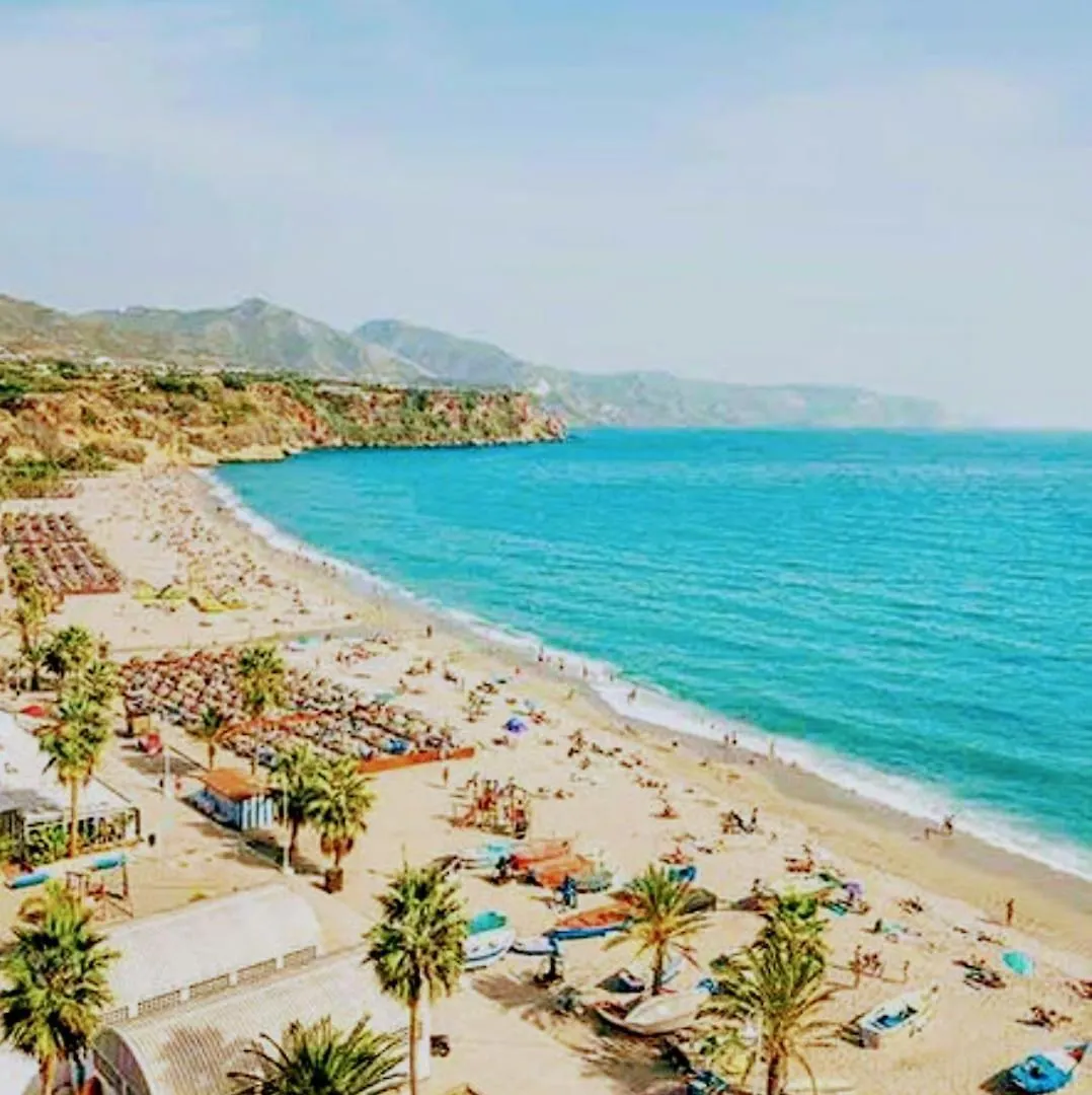 2 Minutes From The Beach!!! Great Apartment!!! Nerja Apartment