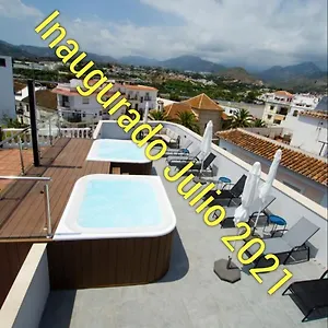 Affittacamere Nerja-centro-jacuzzi- Mirador De La Ermita- Adults Recommended, Nerja